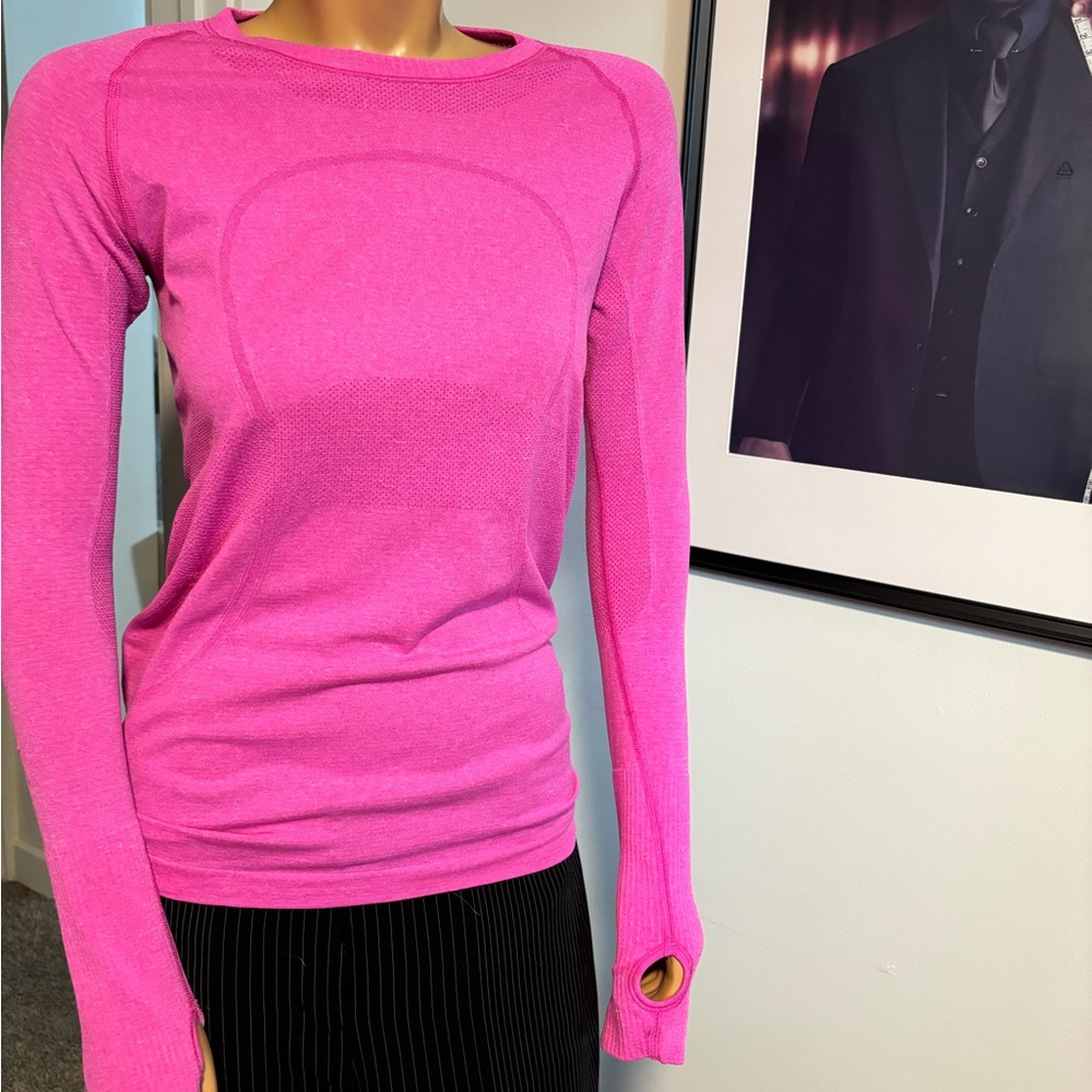 Lululemon Swiftly Tech Long Sleeve Top- hip length- Sz8.. hot pink.